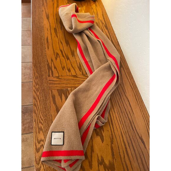 ORTTU ART SCARF - Picture 3 of 4